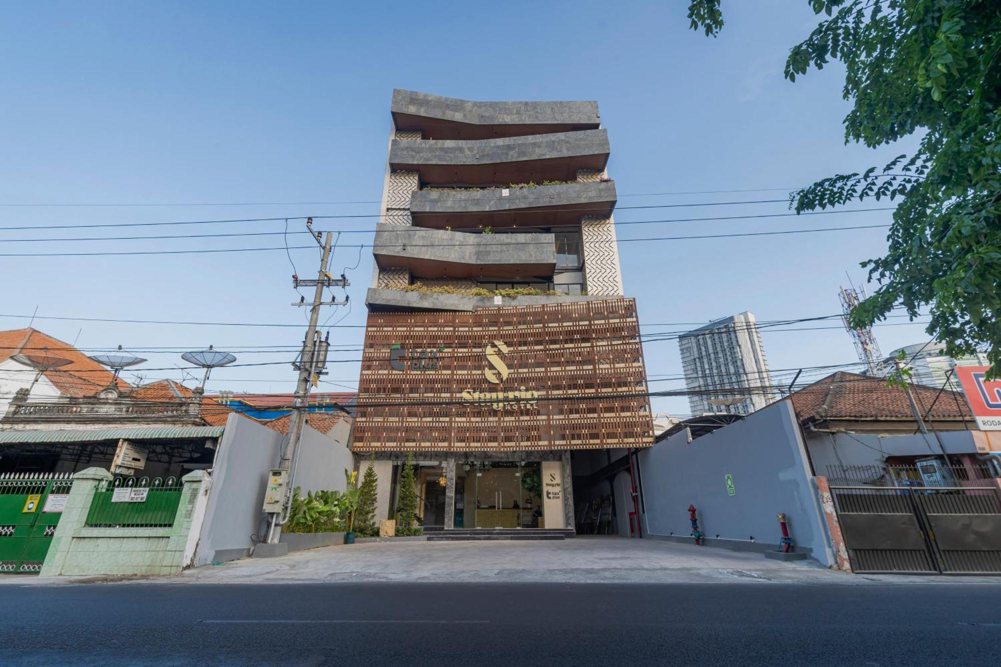 Stay.Vie Hotel Surabaia Exterior foto